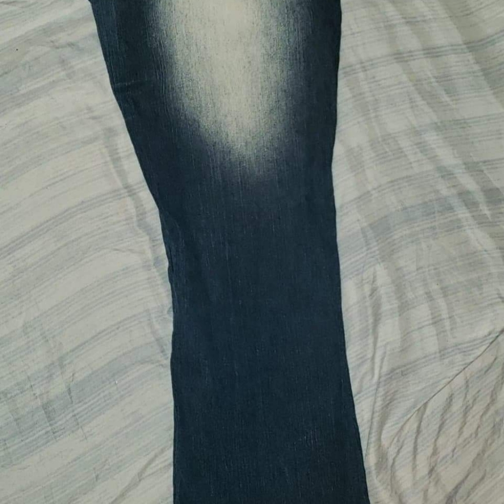 Angles Jeans - Picture 2 of 3